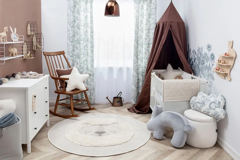 Sleepy Lion rug
